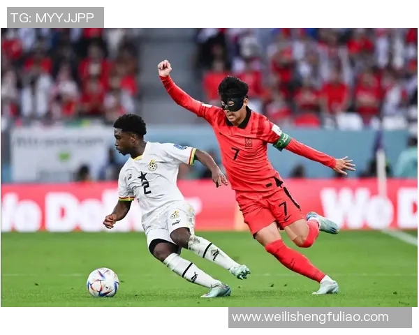 加纳足球明星因伤缺席重要比赛球迷心痛不已 加纳足球明星因伤缺席重要比赛球迷心痛不已